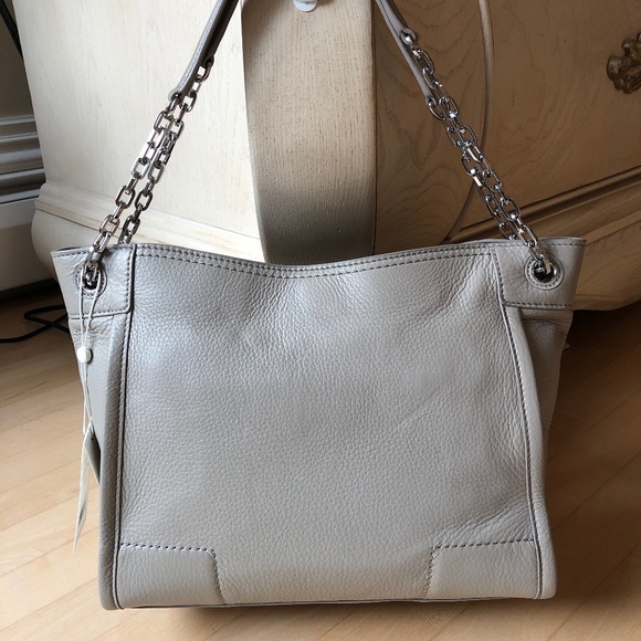 🔥NEW w/TAGS🔥Tory Burch Britten Tote—French Gray - Picture 6 of 14